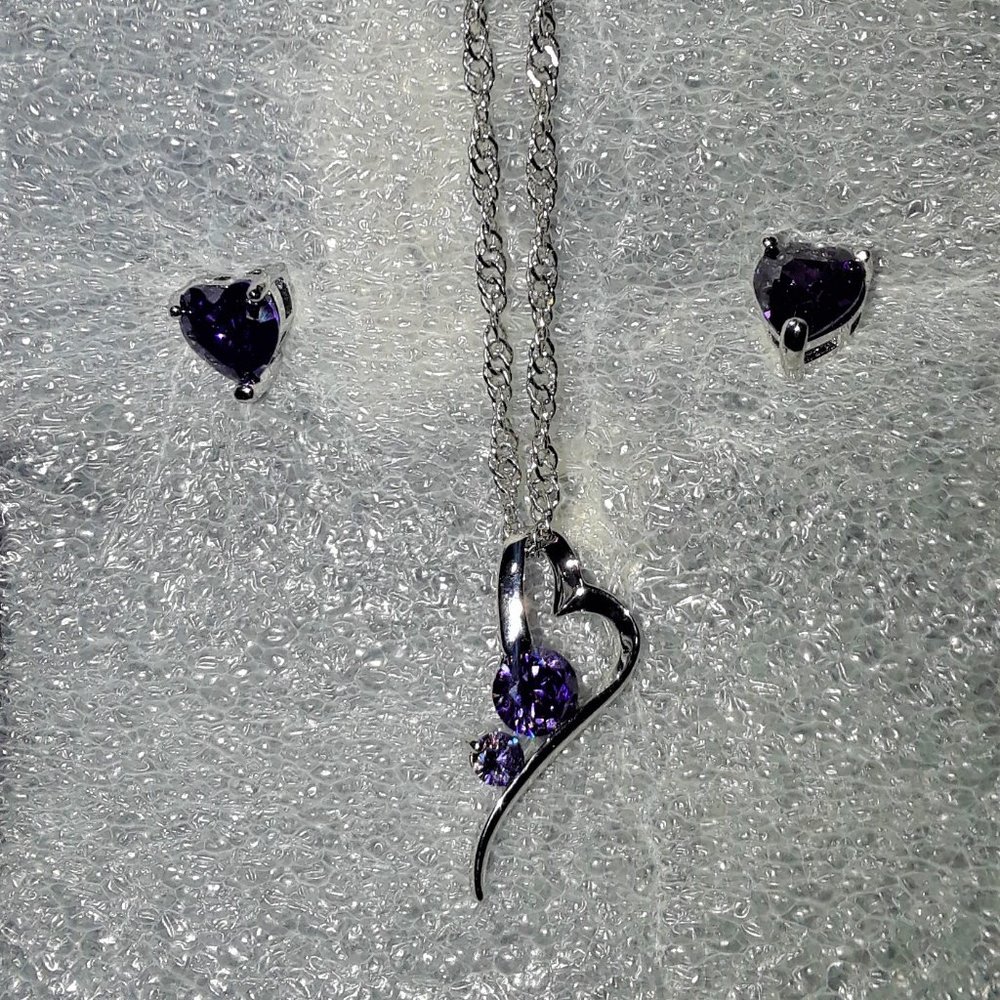18K White Gold Purple CZ Sloping Heart Necklace & Earrings